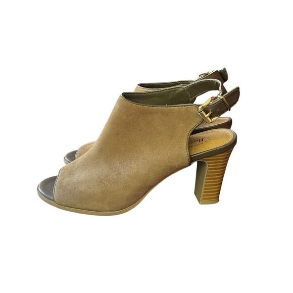 Bass tan leather open toed heels. Size 8 - Picture 7 of 9